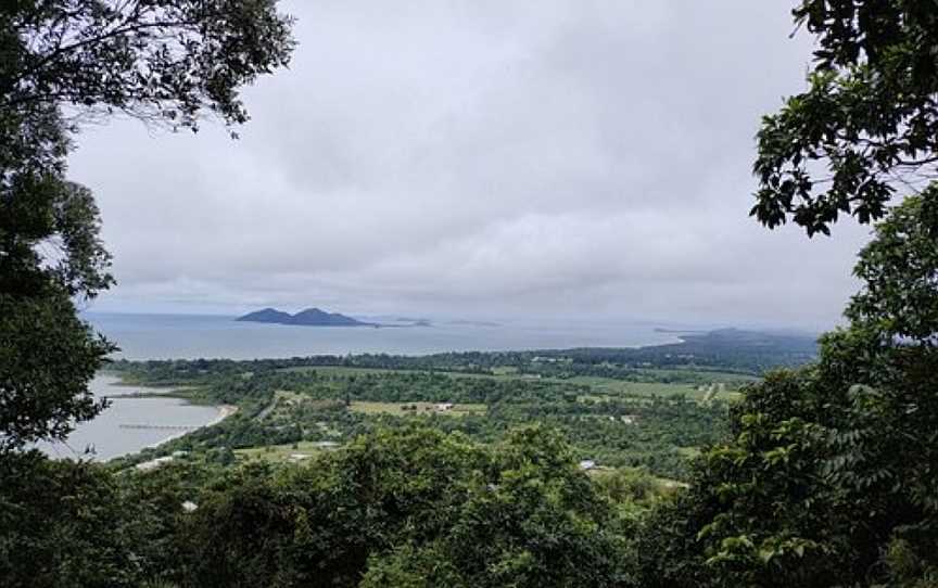 Bicton Hill Walking Track, Mission Beach, QLD