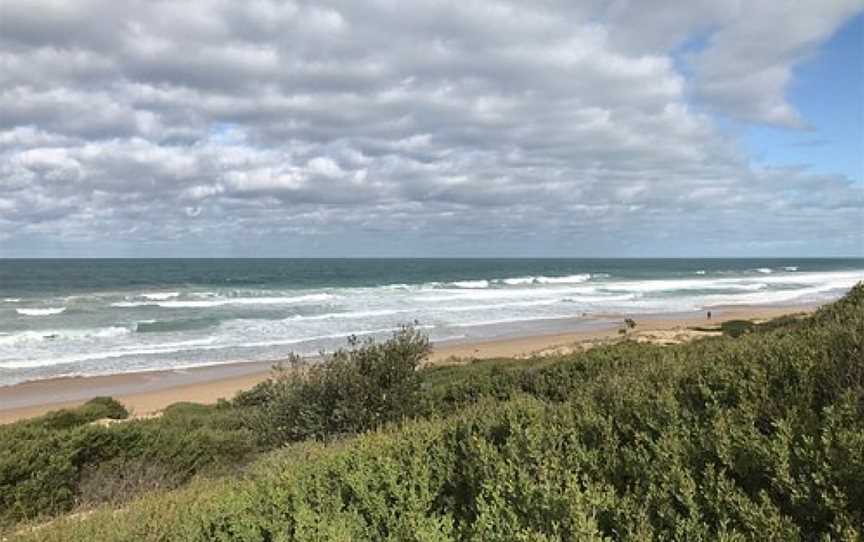 Stockyard Hill Surf Beach, Loch Sport, VIC