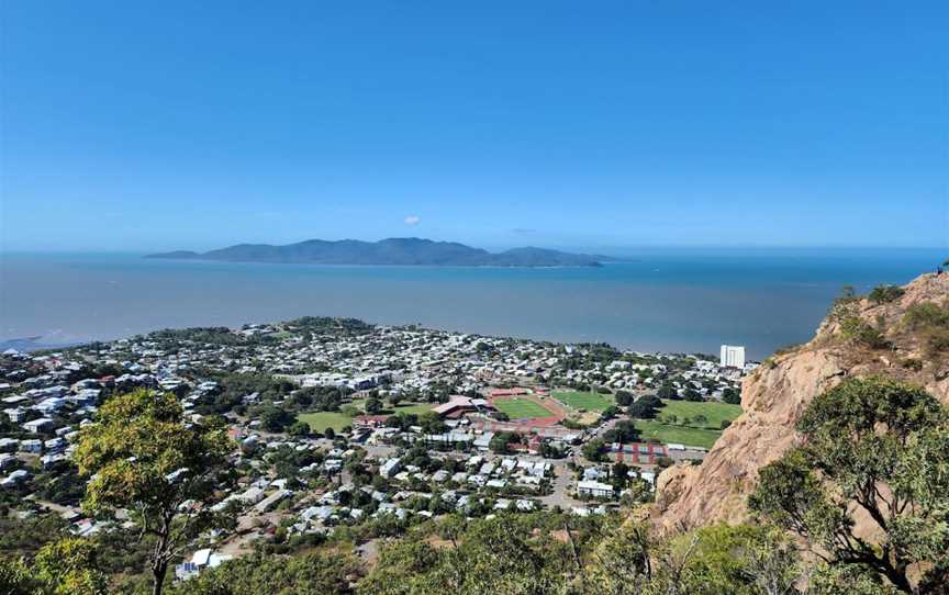 Castle Hill Lookout, Castle Hill, QLD