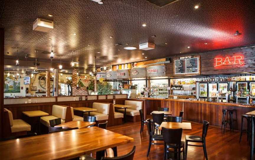 The Wanneroo Tavern, Food & Drink in Wanneroo