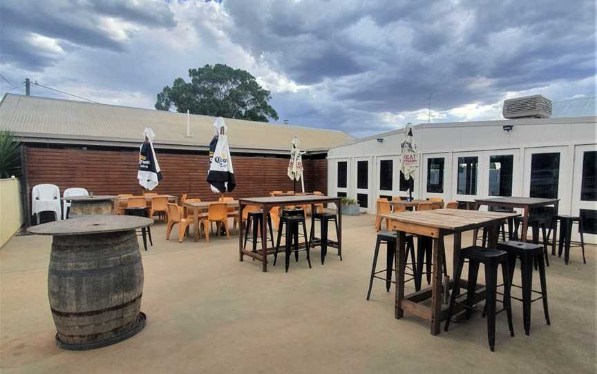 Top Town Tavern, Wyalong, NSW