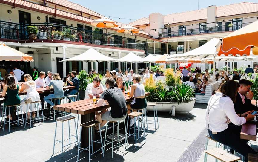 Coogee Bay Hotel, Coogee, NSW