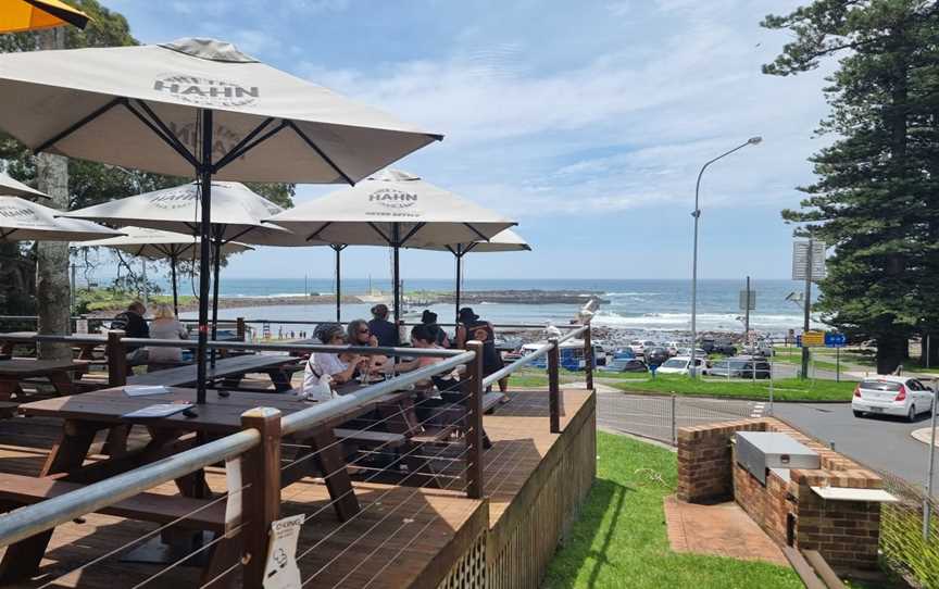 Ocean Beach Hotel, Shellharbour, NSW