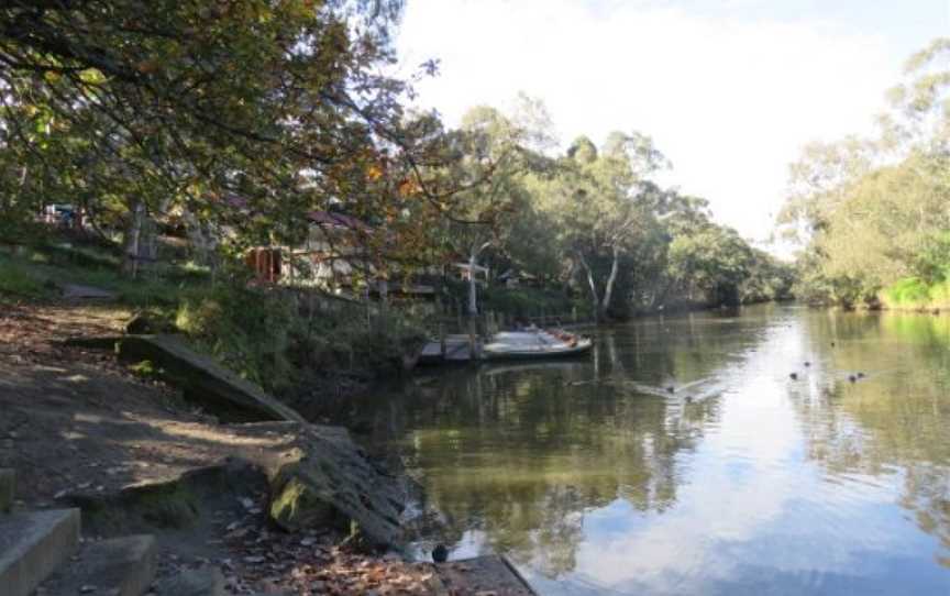 Fairfield Park Boathouse & Tea Gardens, Fairfield, VIC