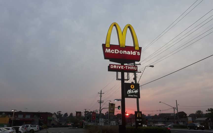 McDonald's Moorebank, Moorebank, NSW