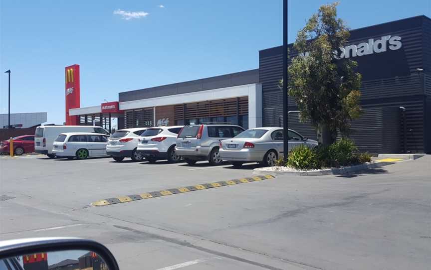 McDonald's, Lucas, VIC