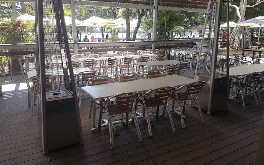 Tipplers cafe, South Stradbroke, QLD