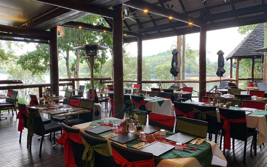 Secrets on The Lake - Dining on the Deck cafe, Montville, QLD