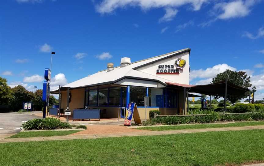 Super Rooster, Wilsonton, QLD