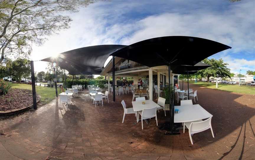 Migaloos Seafood Market, Urangan, QLD