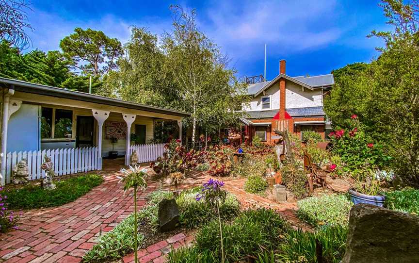 Oakdene Vineyards Cellar Door, Wallington, VIC