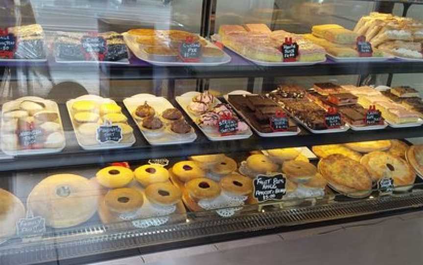 Blackbirds Country Pies & Cakes, Canungra, QLD