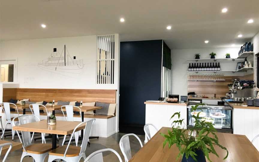 Edina Waterfront Cafe, Portarlington, VIC