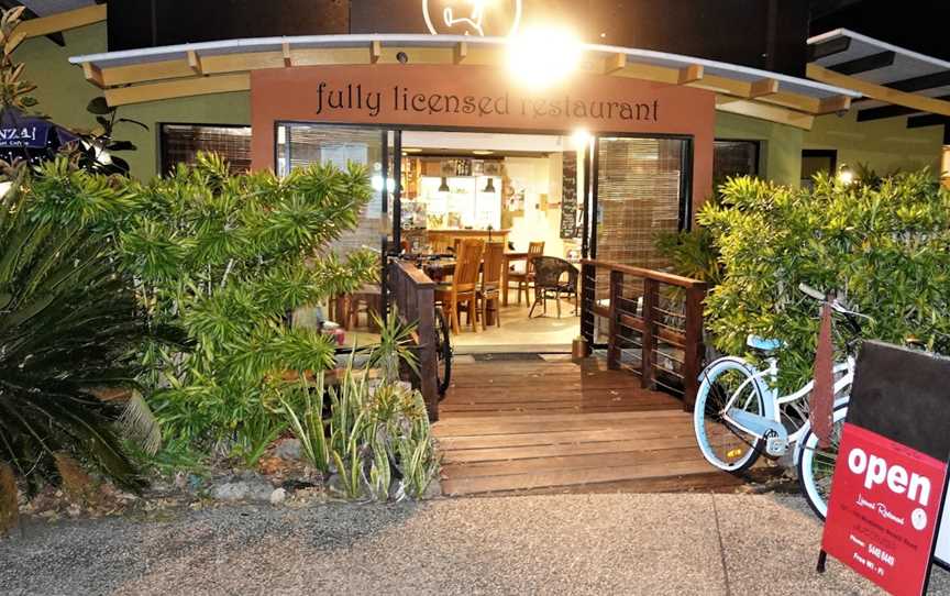 Happy Chappy Restaurant and Bar, Mudjimba, QLD