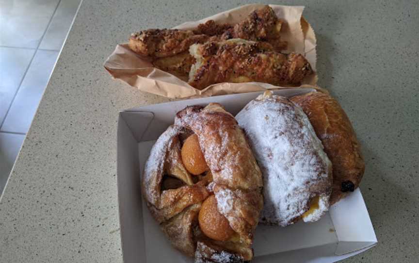 Jacques Patisserie Boulangerie, Gumdale, QLD