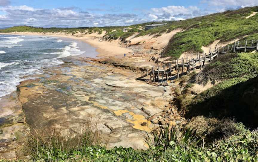 Surfside Snax, Norah Head, NSW