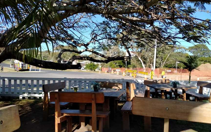 Two Sisters Coffee Bar, Cooee Bay, QLD