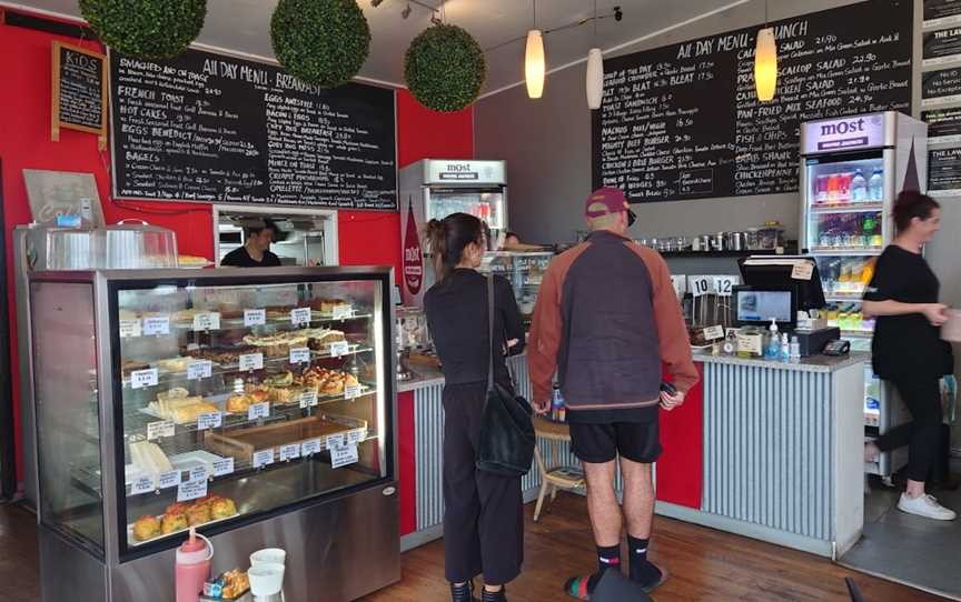 Caffe Cozy, Wellsford, New Zealand