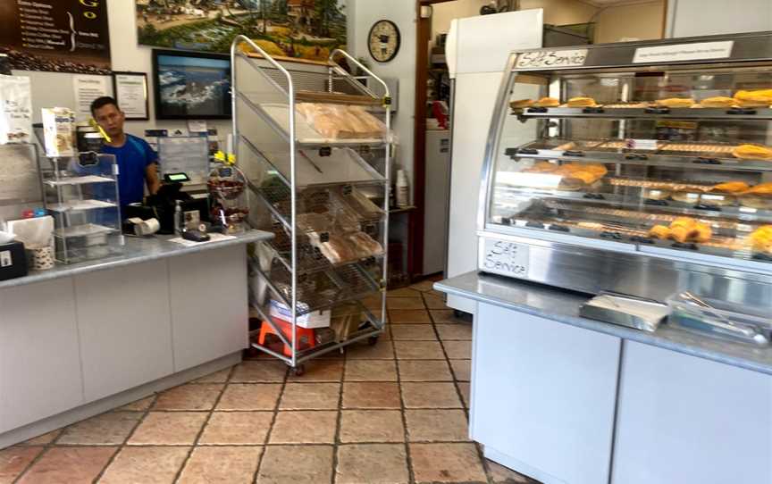 Head Rock Bakery, Mangawhai Heads, New Zealand