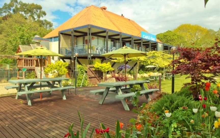 Maheno Country Tavern, Maheno, New Zealand