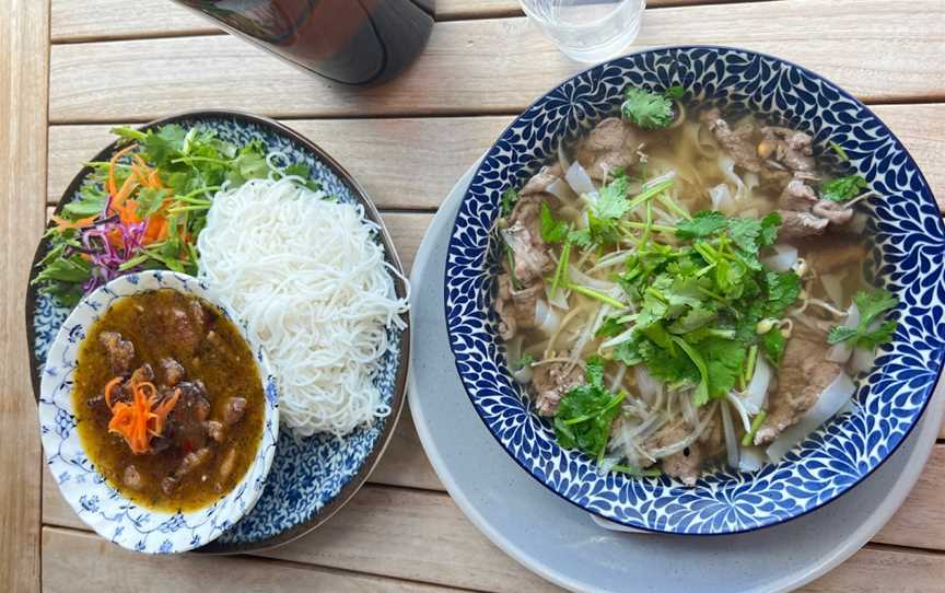 November Cafe, Mairangi Bay, New Zealand