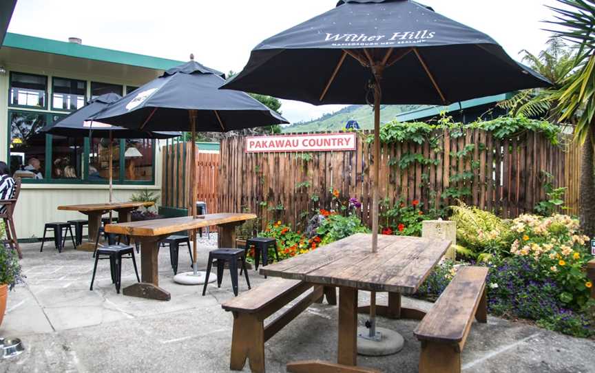 Old School Cafe, Bar and Restaurant, Collingwood, New Zealand