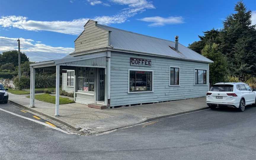 Tahatika Coffee Traders, Owaka, New Zealand