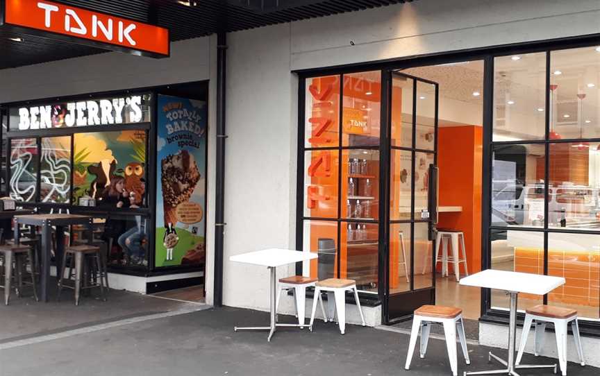 TANK Three Lamps - Smoothies, Raw Juices, Salads & Wraps, Ponsonby, New Zealand