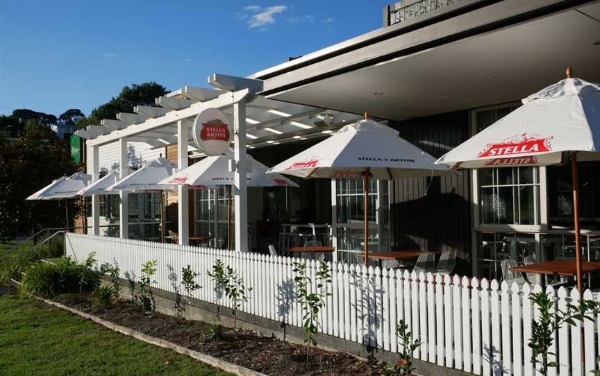 The Archer, Stanmore Bay, New Zealand