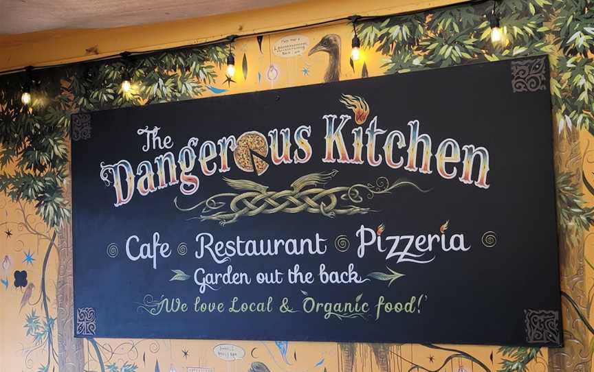 The Dangerous Kitchen, Takaka, New Zealand