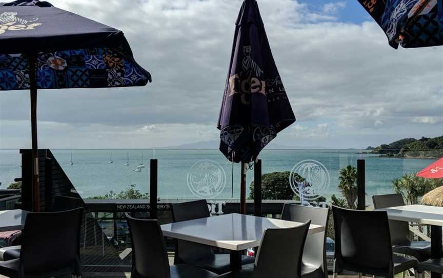 The Local - Waiheke's Fish n Chips, Oneroa, New Zealand