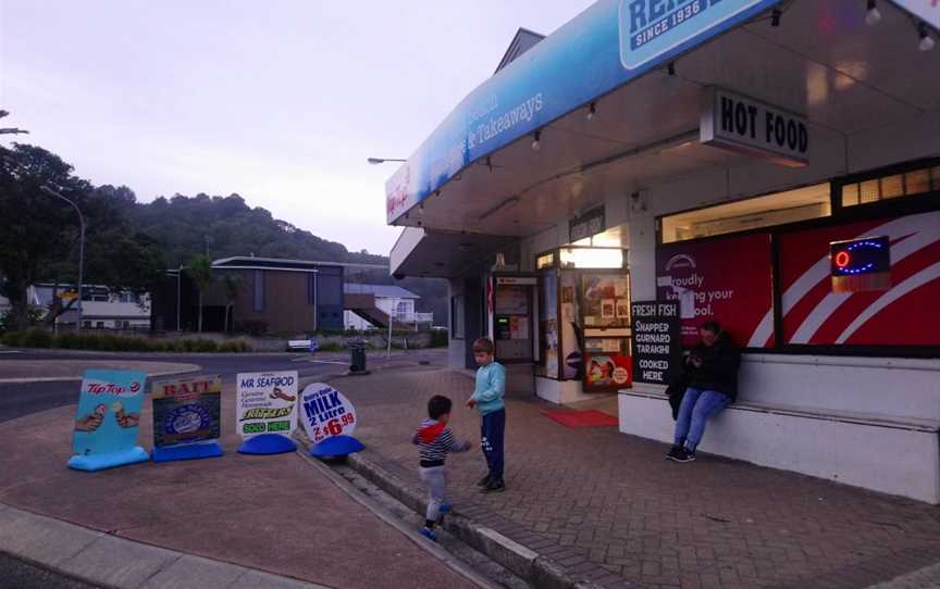 Waihi Beach Seaside Store & Takeaway, Waihi Beach, New Zealand