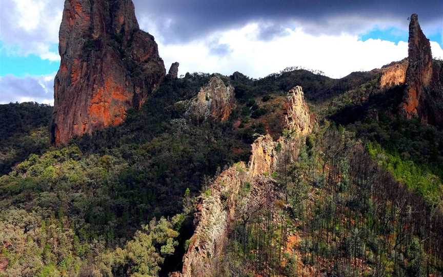 Breadknife and Grand High Tops Walk, Warrumbungle, NSW