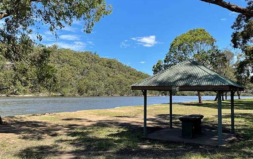 Burrawang Reach picnic area, Picnic Point, NSW