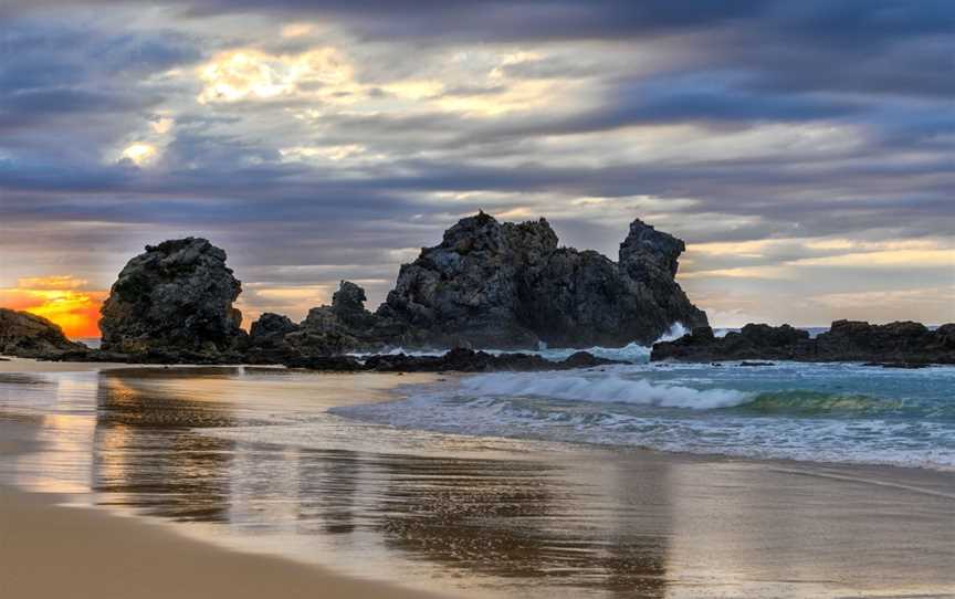 Camel Rock, Nature & Trails in Wallaga Lake