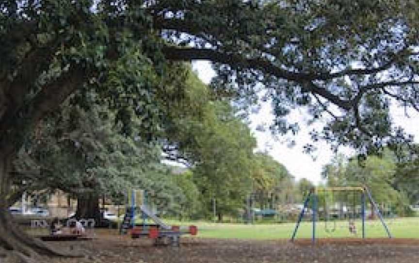 Glebe Foreshore Walk, Annandale, NSW