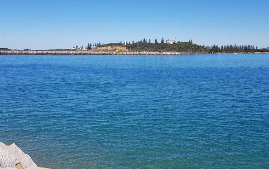 Iluka Break Wall, Iluka, NSW