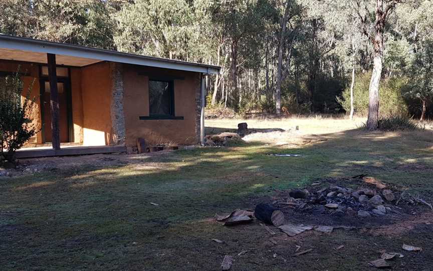 Major Clews Hut Walking Track, Khancoban, NSW