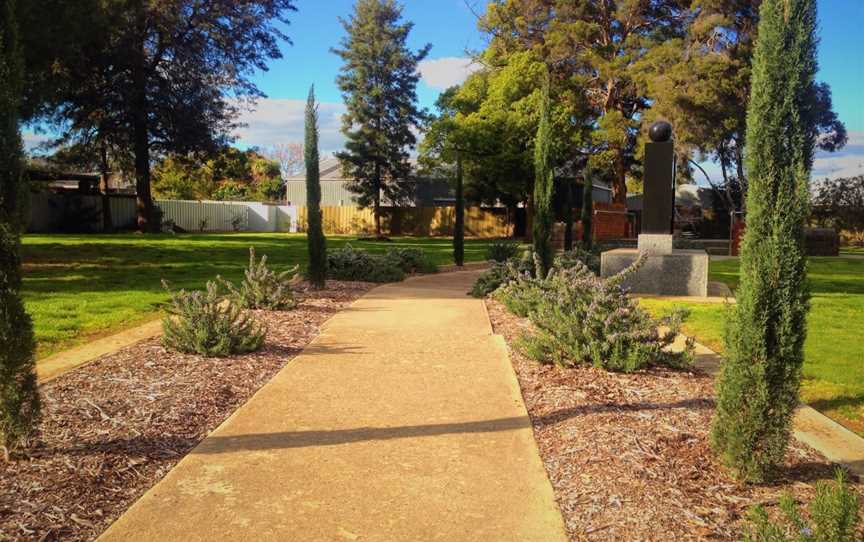 Nathalia Memorial Gardens, Nathalia, VIC