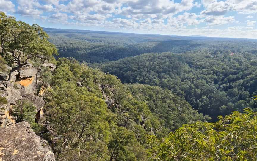 Tunnel View lookout, Glenbrook, NSW