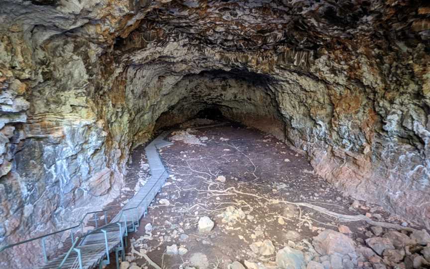 Undarra Lava Tubes, Mount Surprise, QLD