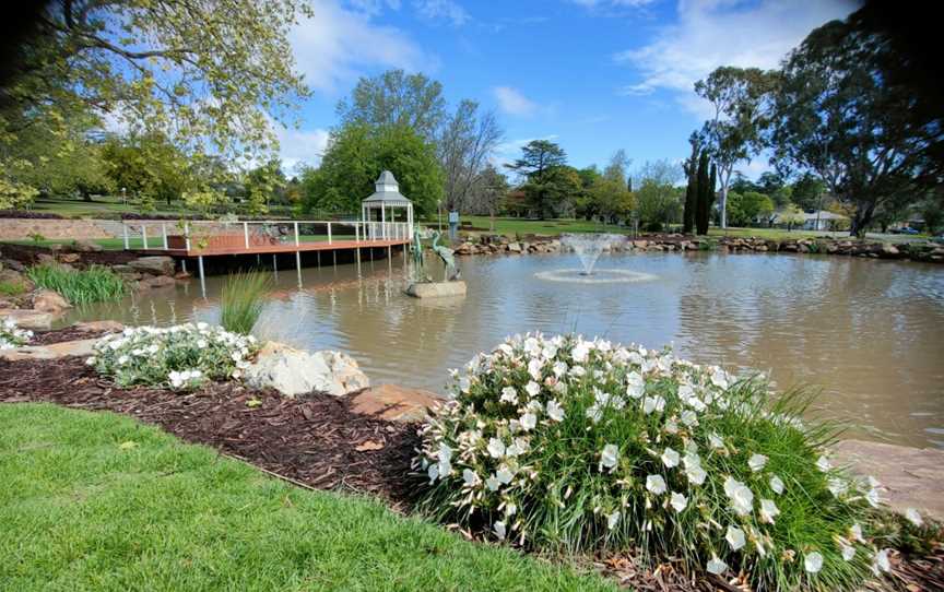 Wagga Wagga Botanic Gardens, Nature & Trails in Turvey Park