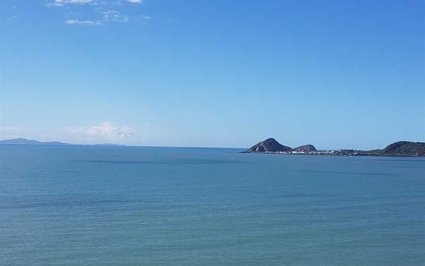 Wreck Point Scenic Lookout, Cooee Bay, QLD