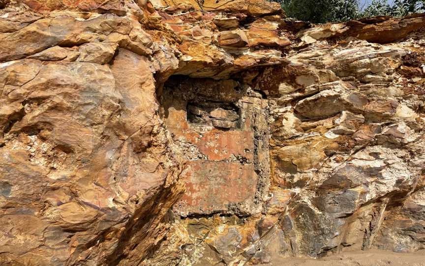 WWII Observation Posts Dripstone Cliffs, Tiwi, NT