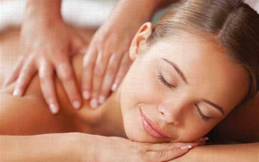 Massage Club, Shopping & Wellbeing in Booragoon