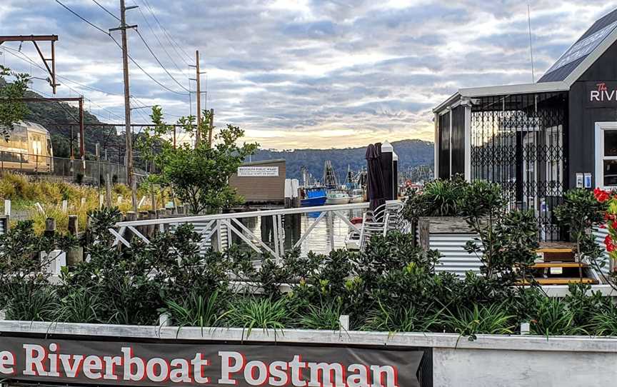 The Riverboat Postman, Brooklyn, NSW