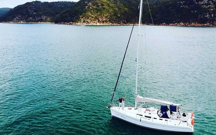 Sailing Pittwater, Newport, NSW