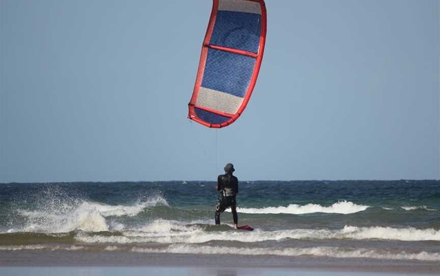 Kitesurfing, Wakeboarding, Hydrofoiling - Port Stephens & Newcastle, Port Stephens, NSW