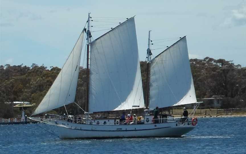 Pearl Lugger Cruises, Nungurner, VIC