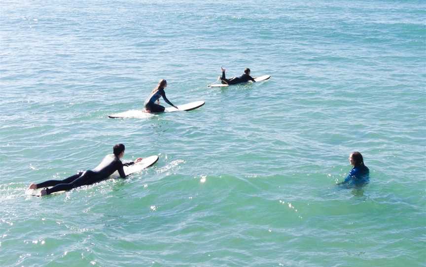 Honu Honi Surf Camp, Torquay, VIC